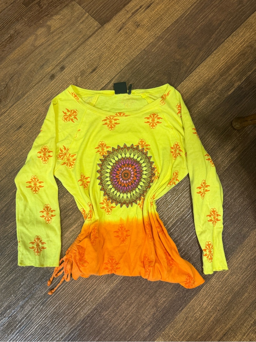 Vintage Y2K 2000 era 90s long sleeve unique blouse